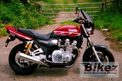 1999 Yamaha XJR 1300 SP photo